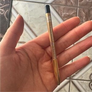 Bundle for @chinrn2005